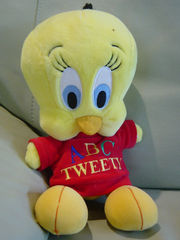 Toy made in Tweety's image